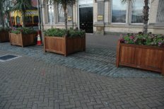 Rail at Jubilee Clock